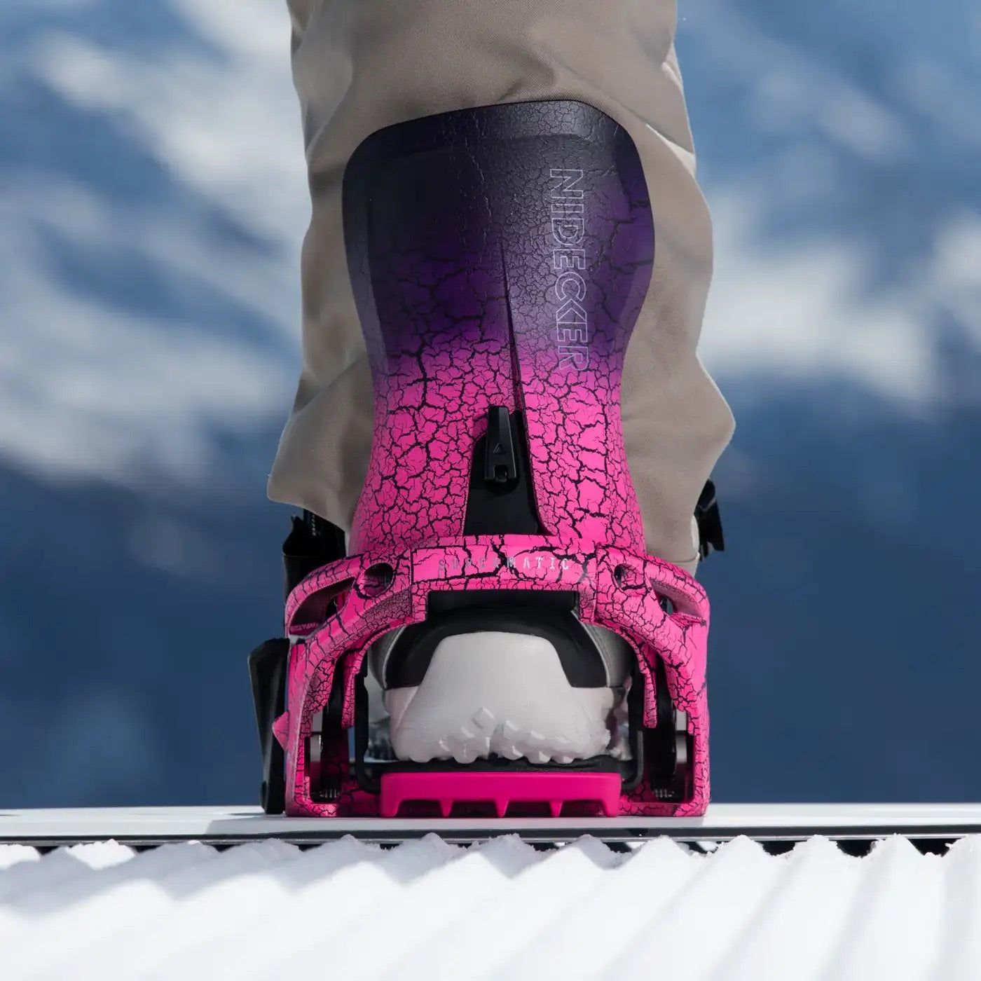 2384:ATTACCHI NIDECKER SUPERMATIC MAGMA