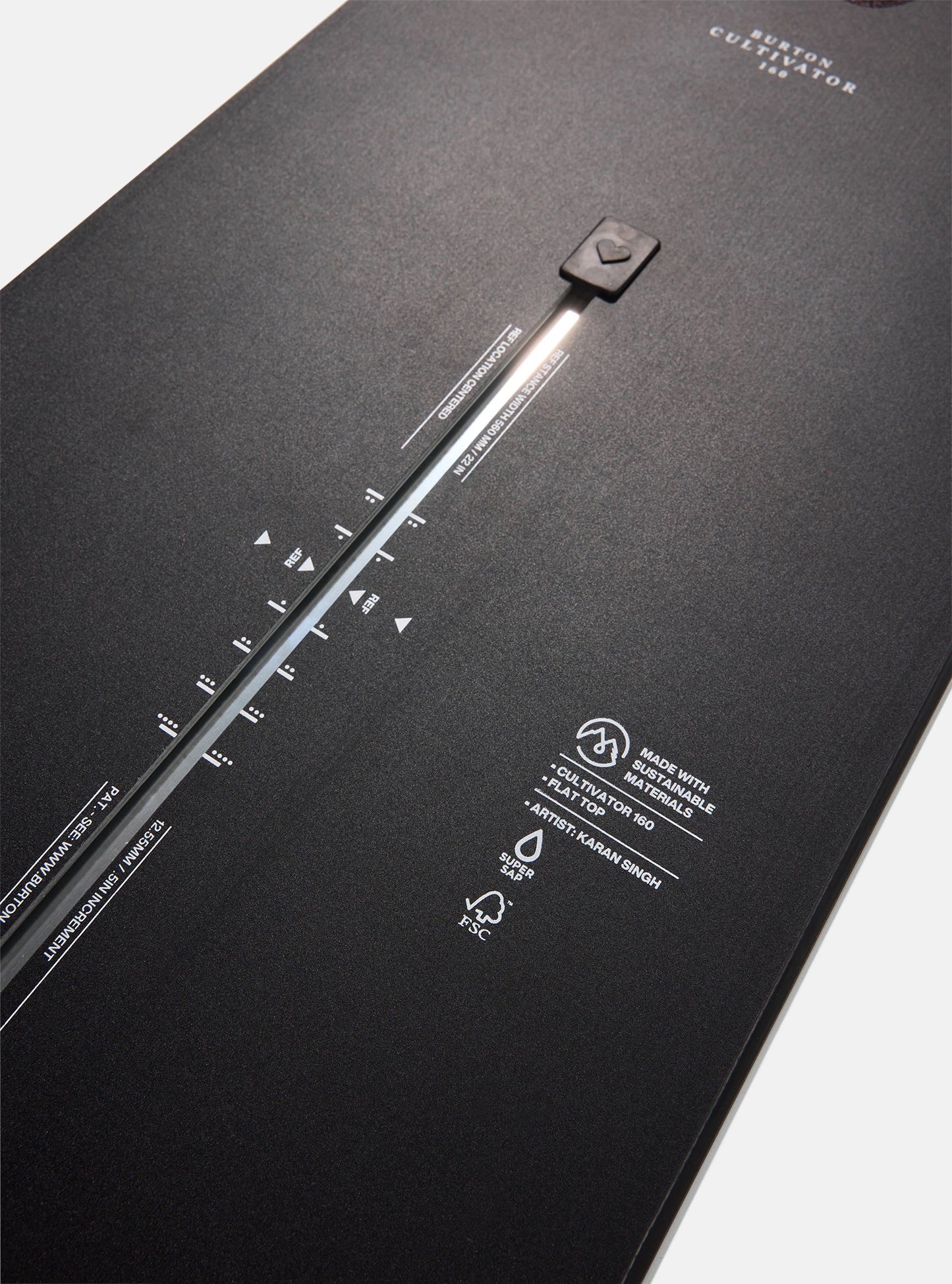 2441:SNOWBOARD BURTON CULTIVATOR CHAIN LINK