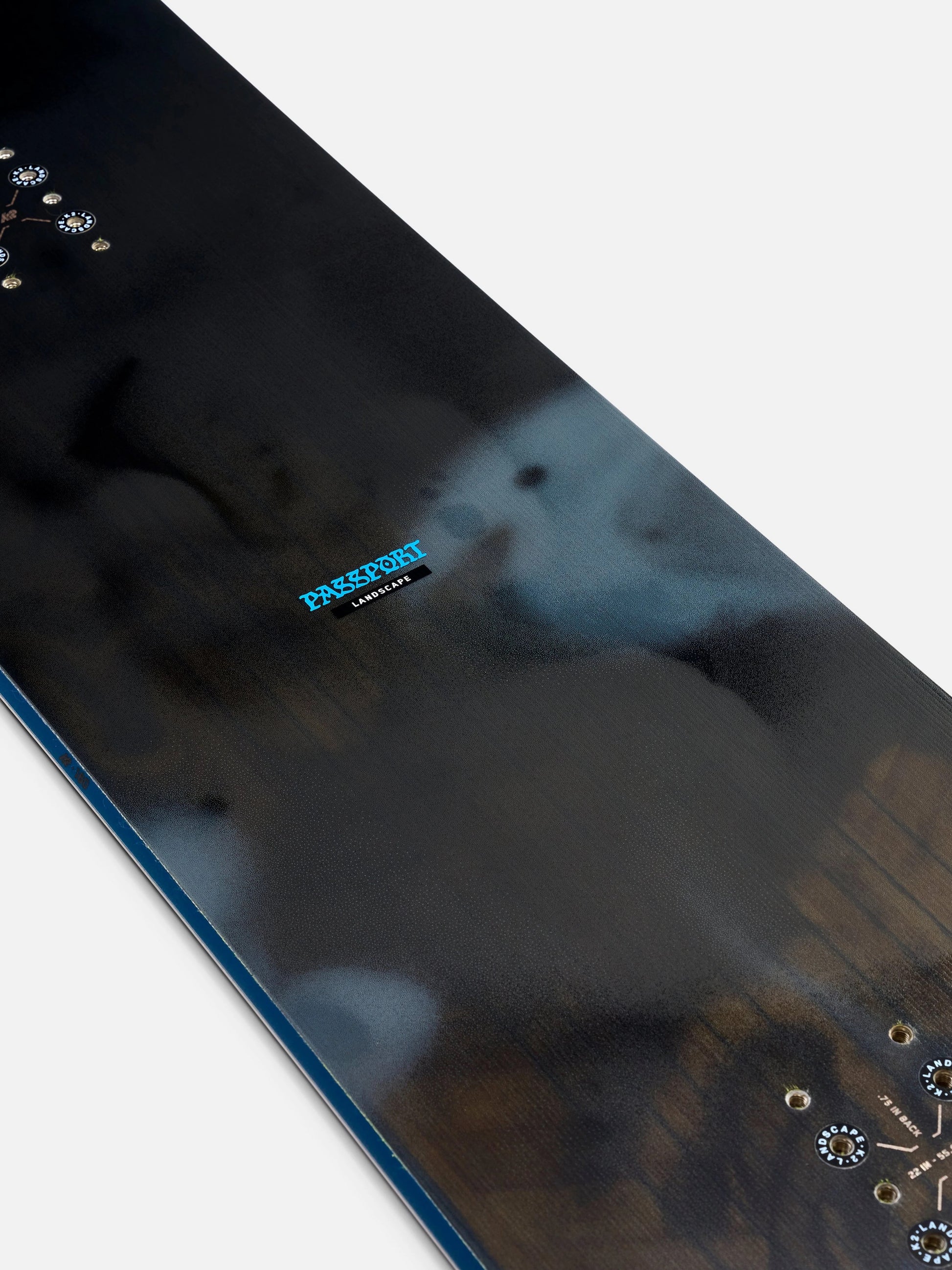 3369:SNOWBOARD K2 PASSPORT