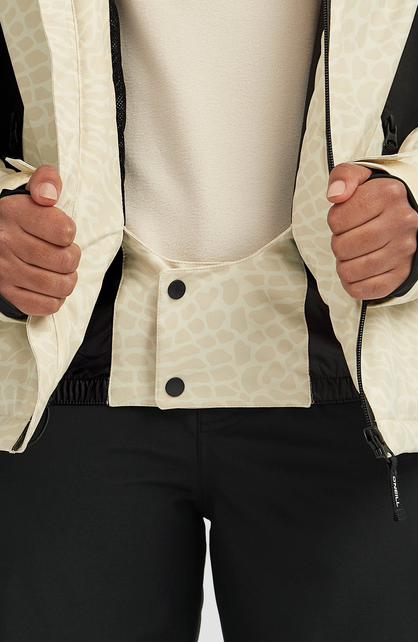 3511:GIACCA SNOW O'NEILL ANIMAL