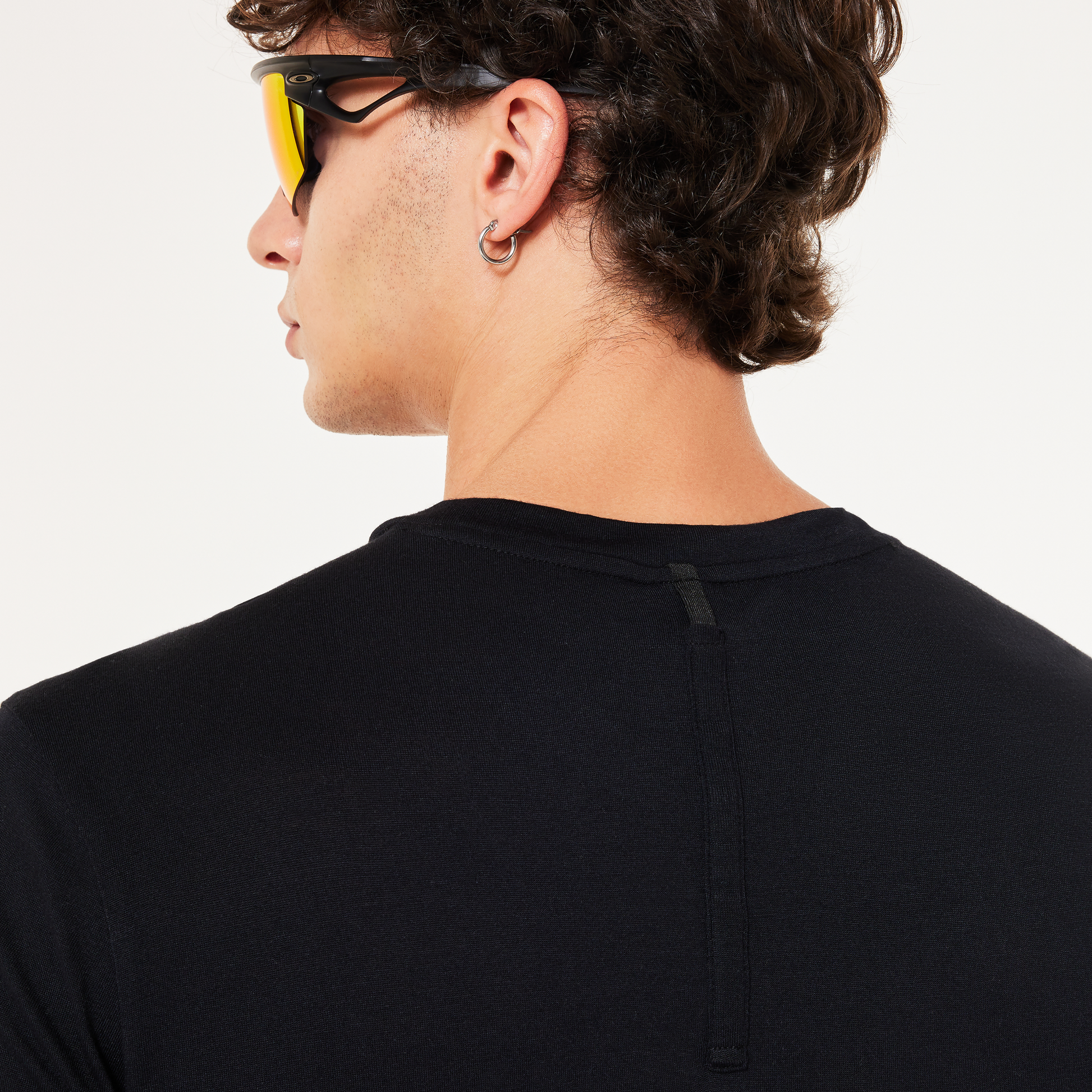 5579:MAGLIA OAKLEY SEEKER FLOW SS