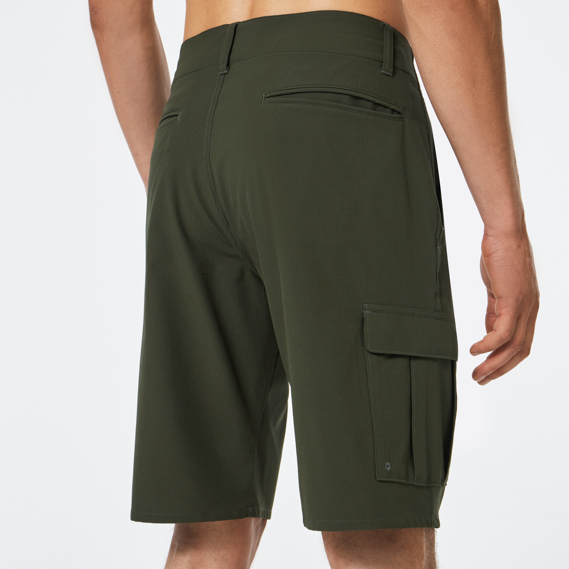5592:SHORT B1B OAKLEY CARGO HYBRID