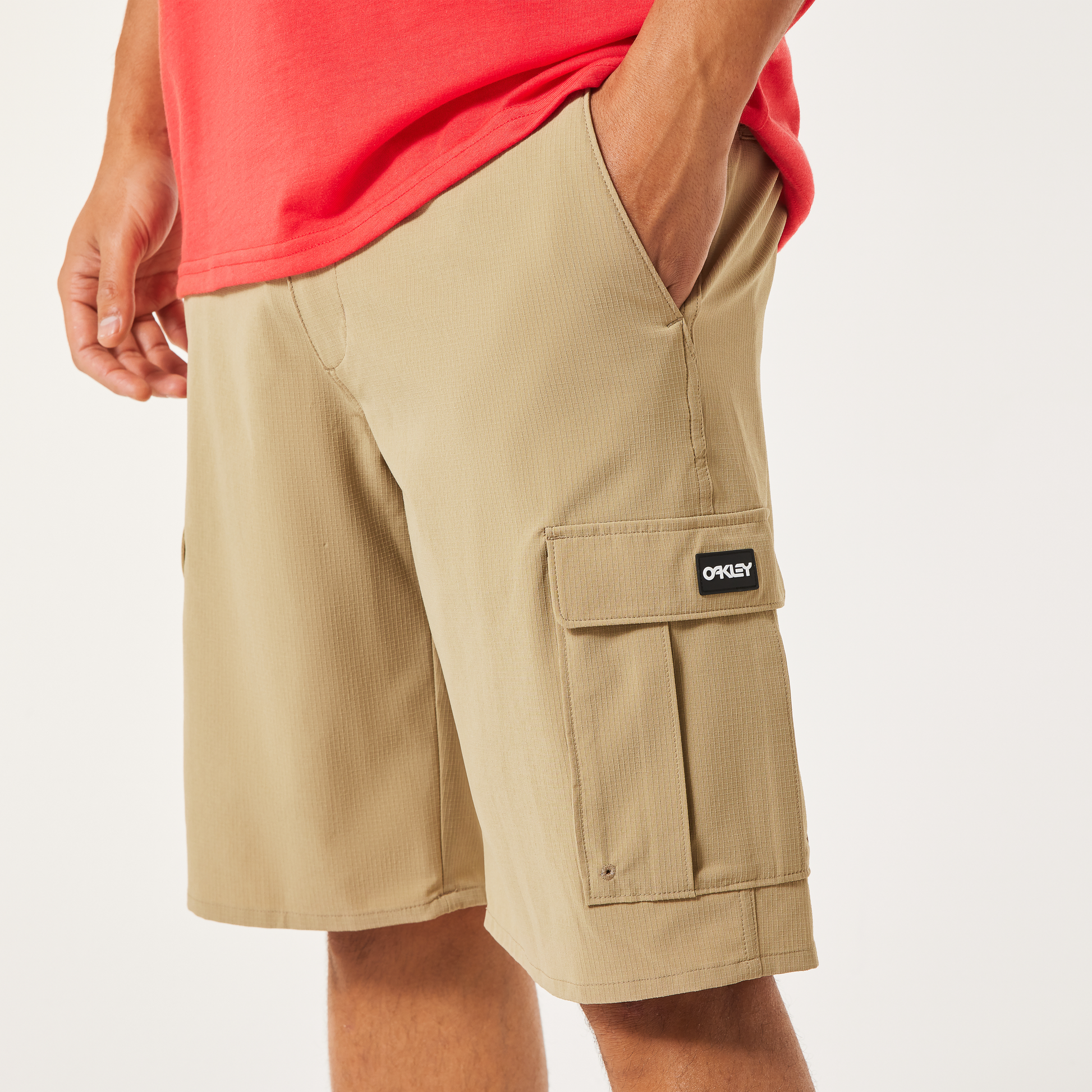 5599:SHORT B1B OAKLEY CARGO HYBRID