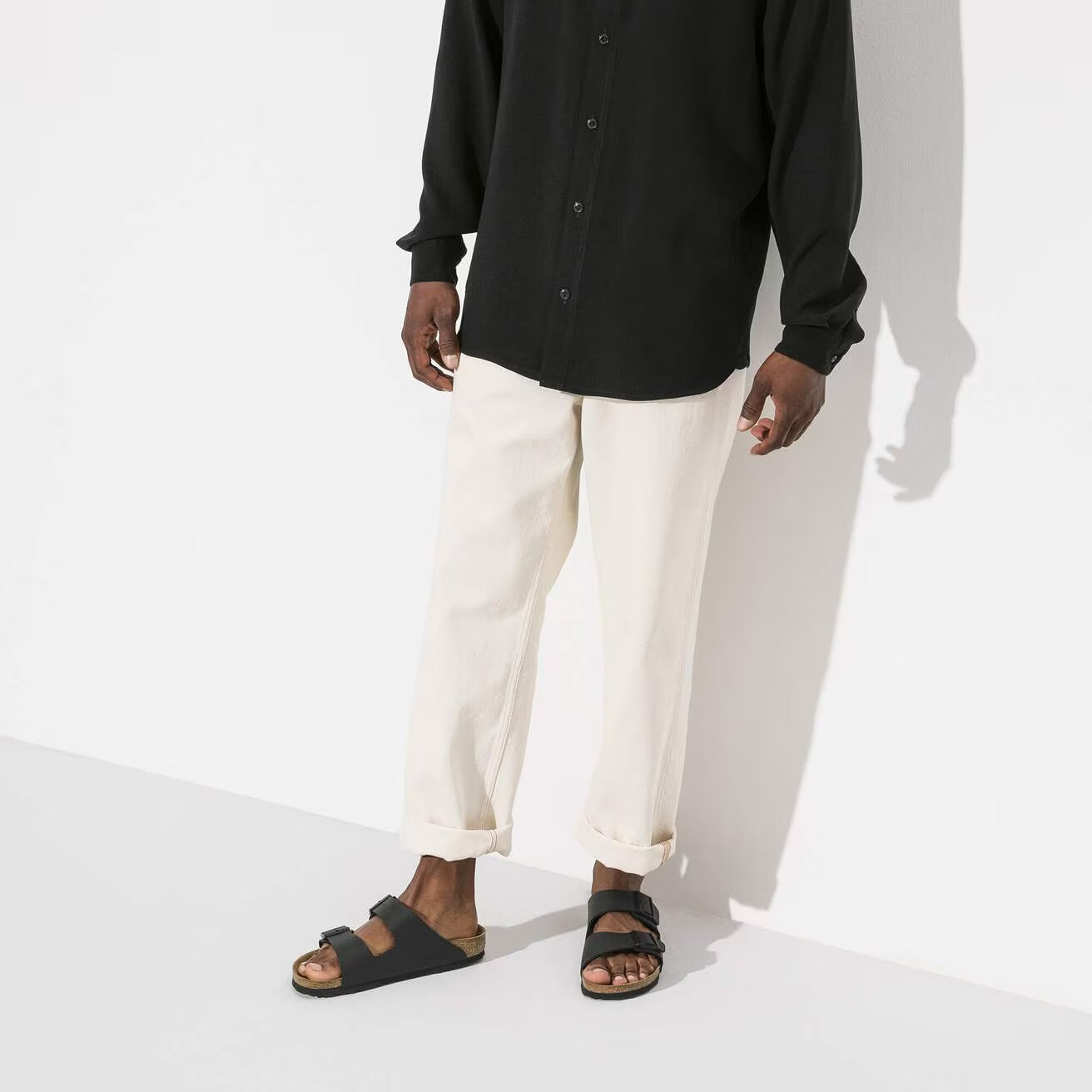 6393:BIRKENSTOCK ARIZONA BLACK