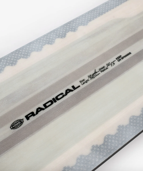 SNOWBOARD FUNKY RADICAL 